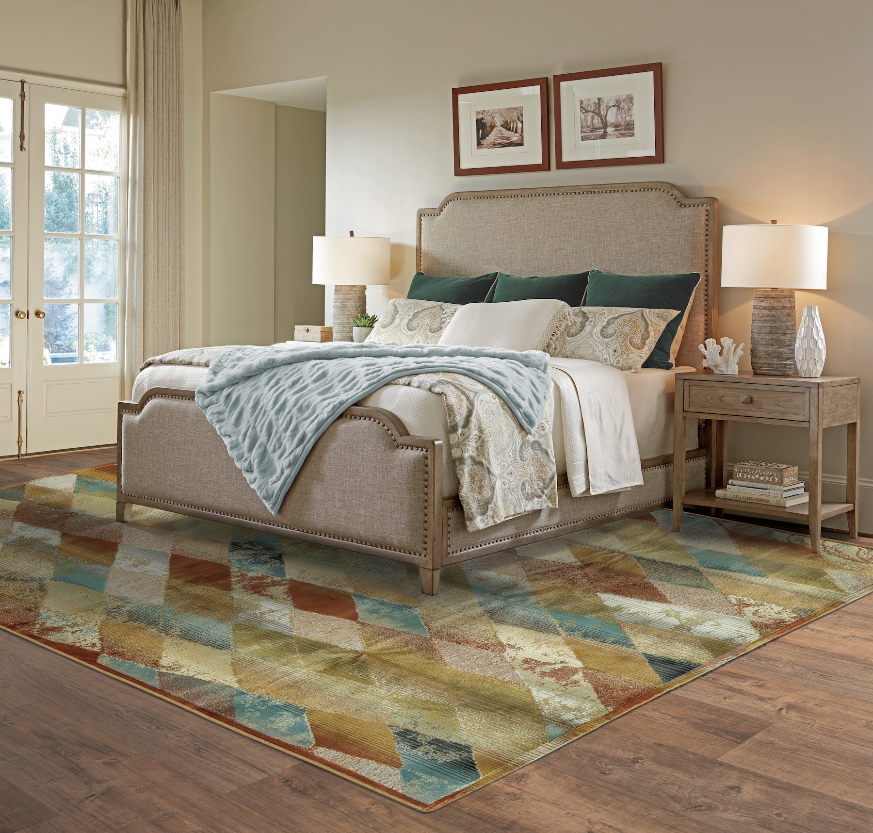 4 Reasons to Add Rugs to Your Bedroom